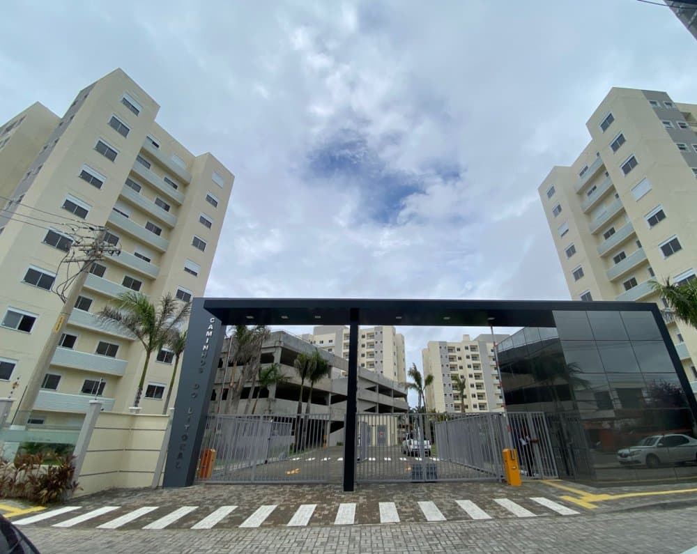 Apartamento - Lauro de Freitas, BA no bairro Buraquinho - 1