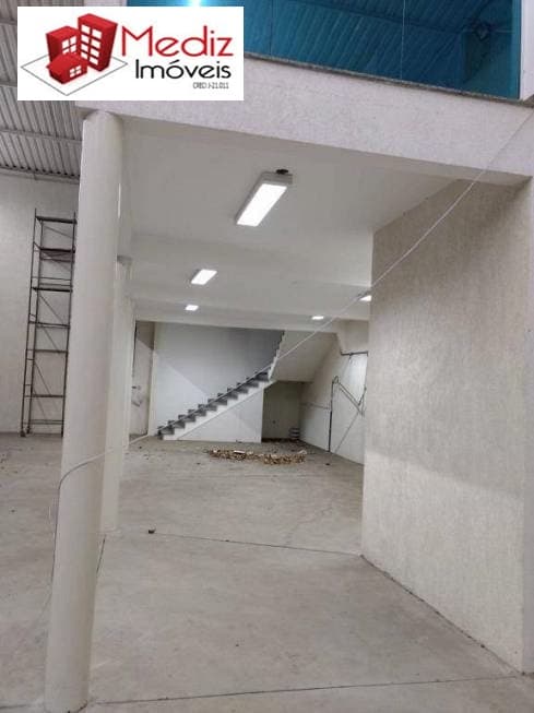 Galpão à venda, 450 m² - 1